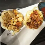 ニンニク丸揚げ(居酒屋栄ちゃん)