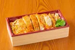 鶏鬨の勝鬨重(カツ煮重)(鶏鬨 新川店)