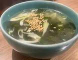 たっぷりワカメスープ（焼肉ざわ）