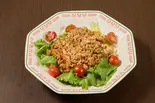 病みつき肉みそ丼（Fair Kitchen LunaBelle）
