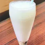 ラッシーLassi（インド料理 AYUSH）