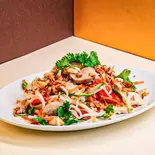 ベトナム風ヘルシーなチキンサラダ A healthy chicken salad(BANH MI XIN CHAO 池袋店)