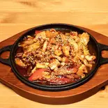 イカ炒め 오징어볶음（チキンなら）