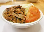 ビーフケバブ丼 Beef Kebab Don（ドネルケバブ＆バングラデシュスイーツ新小岩北口駅前店）