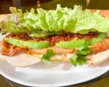 アボカド入りバインミー(辛口のサテトム付き)（フォーベト）