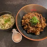 肉2倍 和牛丼+和牛麺+温たま（黒毛和牛丼ぶり専門店 和牛丼 弥勒みろく）