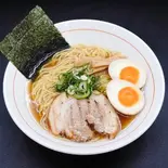 味玉旭川醤油ラーメン（かすが堂）