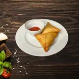 チキンサモサ(2個)Chicken Samosa (2 Pieces)(コッチヨ kochiyo)