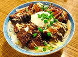 プルドソーキ丼（黒帯酒房）