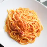 ズワイガニのトマトクリーム（洋食亭アゼリア）