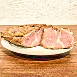 自家製ブロックチャーシュー(濃厚鶏白湯 とりまる 大宮西口本店)