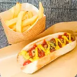ホットドッグ ナポリタン レギュラー &ポテトR(Fuu's Hotdog)
