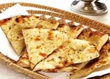 ガーリックナン Garlic Nan（DIYA INDIAN NEPALI RESTAURANT）