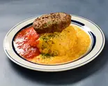 完熟とまと＆ハンバーグオムライス Ripe tomato sauce ＆ hamburg（＆たまごTOKYO 西荻窪店）