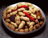 盐水花生 ピーナッツの塩漬け(中国流ピリ辛しゃぶしゃぶ 冒牌火锅菜)