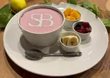 いちごクラッキングアサイーボウル（secret base）