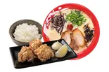 牛白湯ラーメン唐揚げ(3個)ライスセット(ラーメンまこと屋 新所沢店)