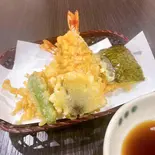 天ぷら盛合せ(高羽の人気のおかず屋)