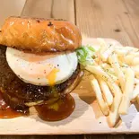 中洲テリヤキバーガー ポテトセット（中洲バーガー(中洲ホルモンセンター)）