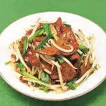 ニラレバー炒め（冬木中華酒場）