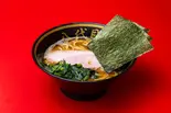 ラーメン（横浜家系ラーメン八代目野中家）