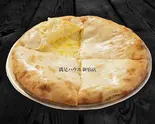 チーズナン Cheese Naan（アジアンダイニングバー MANZOKU HOUSE）