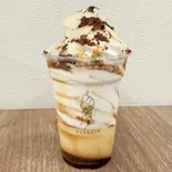 キャラメルプリン パフェ（アイスるんです摂津本山店）