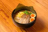 つなスぺ味噌らーめん（恵比寿 らぁ麺屋 つなぎ）