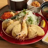 贅沢串揚げ弁当 <串揚げ7本>（牛カツ・串揚げ 串亭 博多くうてん）