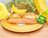 バナナチーズカレードッグ(バナナジュース専門店 banana王国)