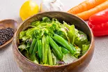 Greeeeeen！サラダ（唐揚げ＆ステーキ 肉カフェ AkiTaka）