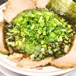 黒博多万能ねぎチャーシュー麺(博多らーめん和)