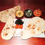 トリプルスター (Triple Curry and Nan and Tikka)（ロータス Lotus）