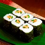 〈細巻き〉 納豆巻き（柿家すし 池上店）