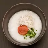 【梅＆しらす】おかゆ（【ほっこり美味しい】おかゆのお店 学芸大学店）