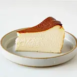 バスクチーズケーキ BASQUE CHEESECAKE（HEIM Coffee）