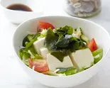 わかめ豆腐サラダ(刀削麺酒坊 豊洲店)