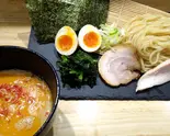 海老豚骨つけ麺(豚叉焼1枚、ほうれん草、薬味葱、干し海老)(つけ麺 大かわ 野毛店)