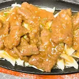 牛肉と玉ねぎ炒め(鉄板牛肉)（Hao Chi 2号店）