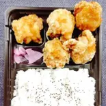 からあげ弁当(中)5個（秘伝のからあげ チキ族）