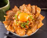 豚バラキムタマ丼 Pork Rib with Kimchi Omelette Rice Bowl（大阪焼肉丼せんば 栄店）