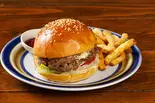 クラシックバーガー＆ポテトフライ CLASSIC BURGER＆FRENCH FRIES（Dining Bar JAM）