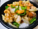 鶏肉のカシューナッツ炒め丼(腰果鸡丁盖饭)（中華料理 錦園）