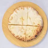 チーズナン(Cheese nan)（カレーハウス SAMIKSHYA）