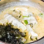 韓国餃子スープ / 사골만두국（韓国料理DARBIT 長居店）
