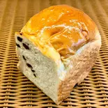 ぶどうパン ハーフ（マルミヤ）