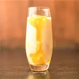 マンゴー ラッシー MANGO LASSI（インド料理シュプリームキッチンアンドバー）