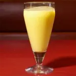マンゴーラッシー Mango Lassi（Indian Restaurant BAWARCHI 多磨店）