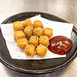 カリカリチーズボール（焼き鳥居酒屋チキンハート駒川中野店）