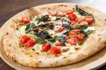 ピッツァ DOC（Trattoria VICINO）